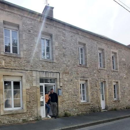 La Petite Dame De Bayeux Villa Esterno foto
